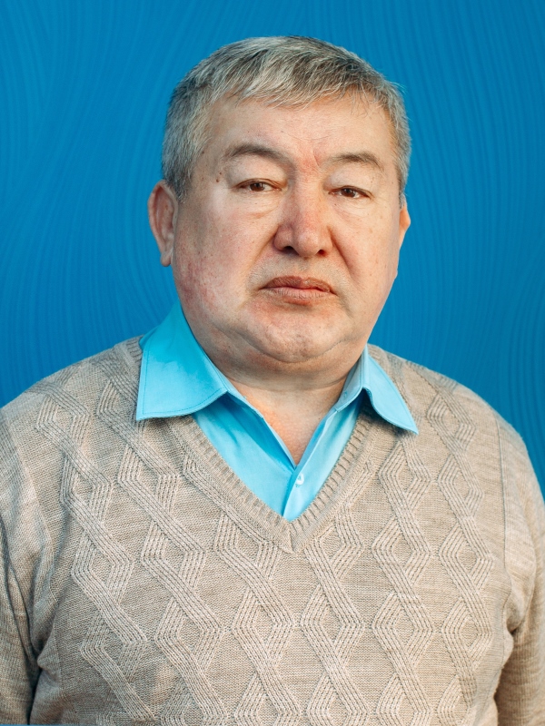 Казбеков Валихан Мазиевич.